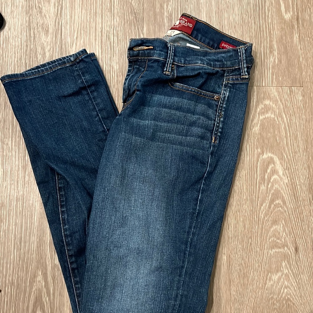 LUCKY BRAND JEANS
